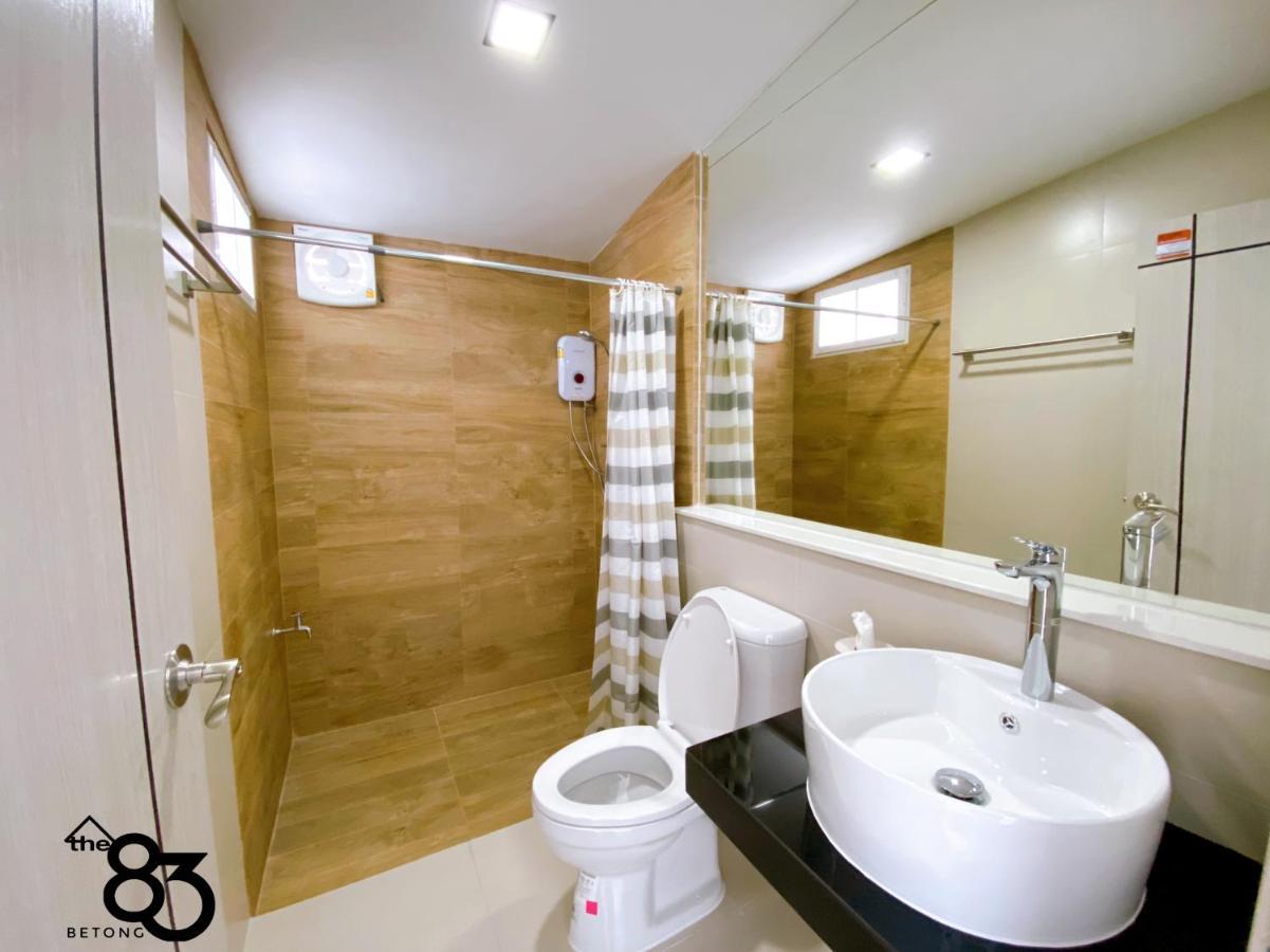 The 83 Betong Guesthouse Luaran gambar